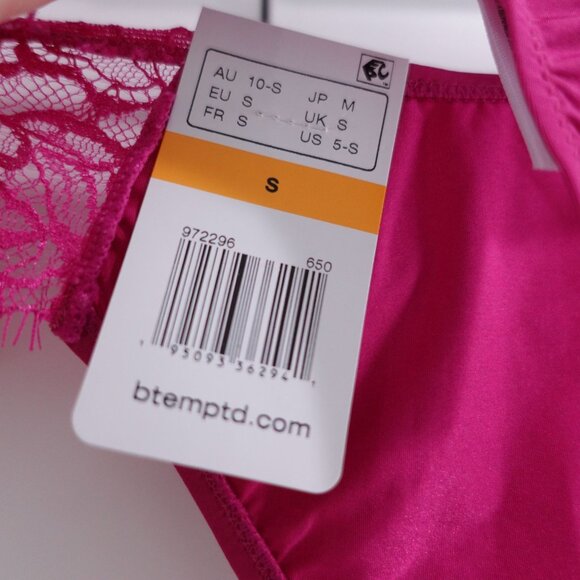 NEW b.tempt'd by Wacoal It's On Thong Underwear Pink Size S 972296 - Picture 5 of 5